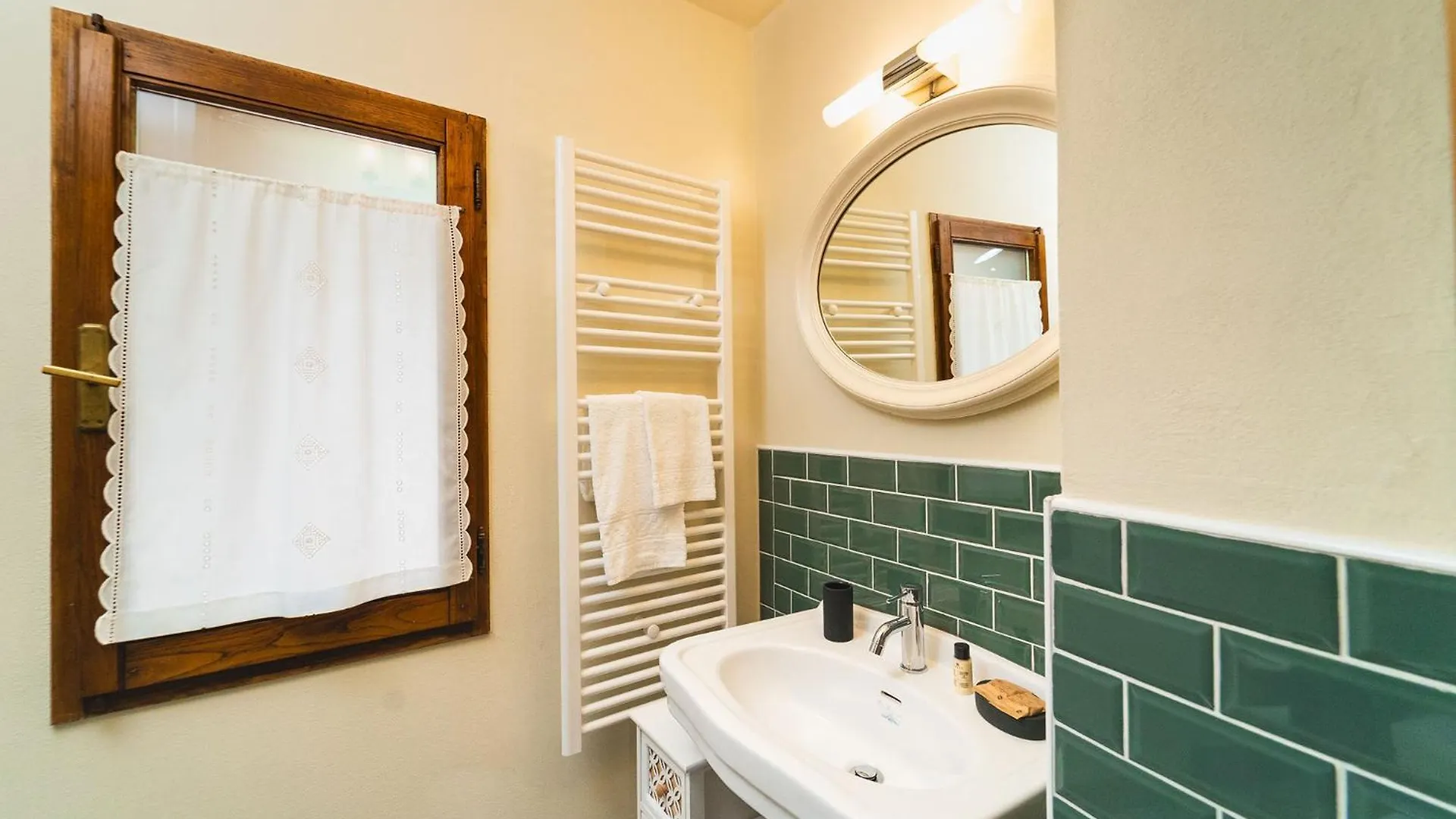 Farm stay Agriturismo Torreghiotta Italy